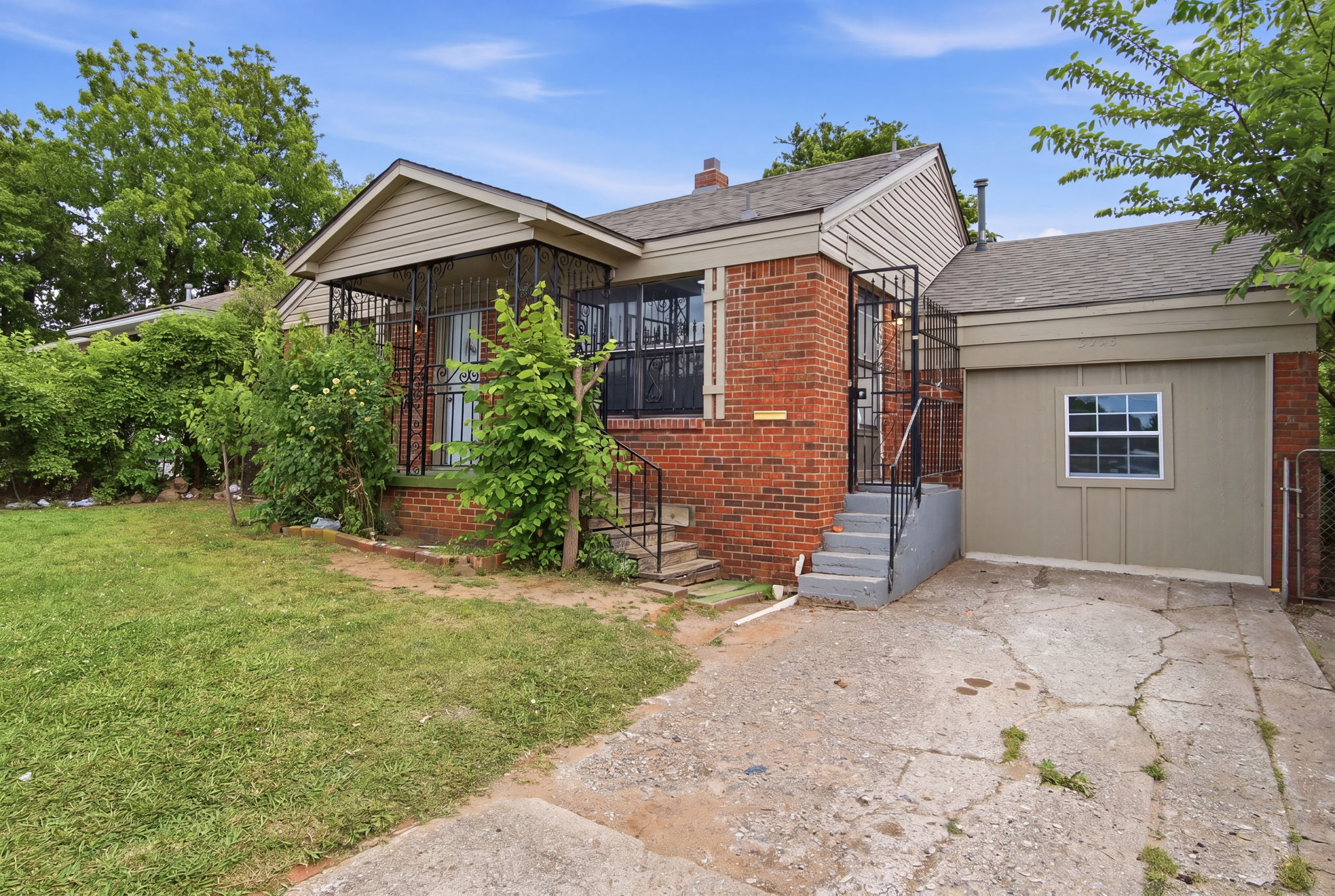 Property thumbnail image
