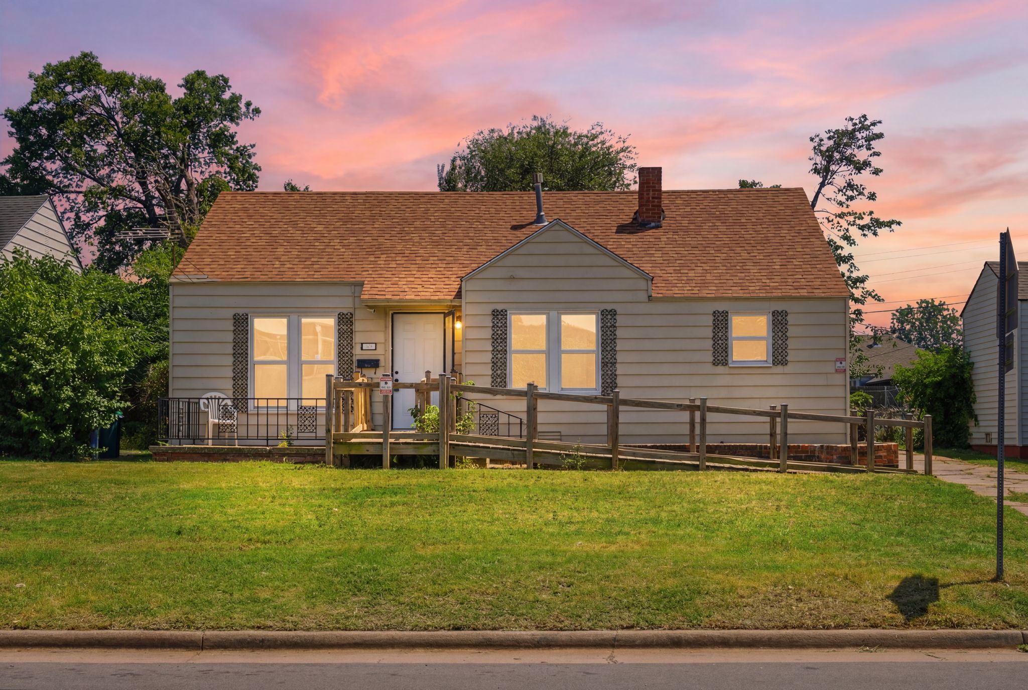 Property main image