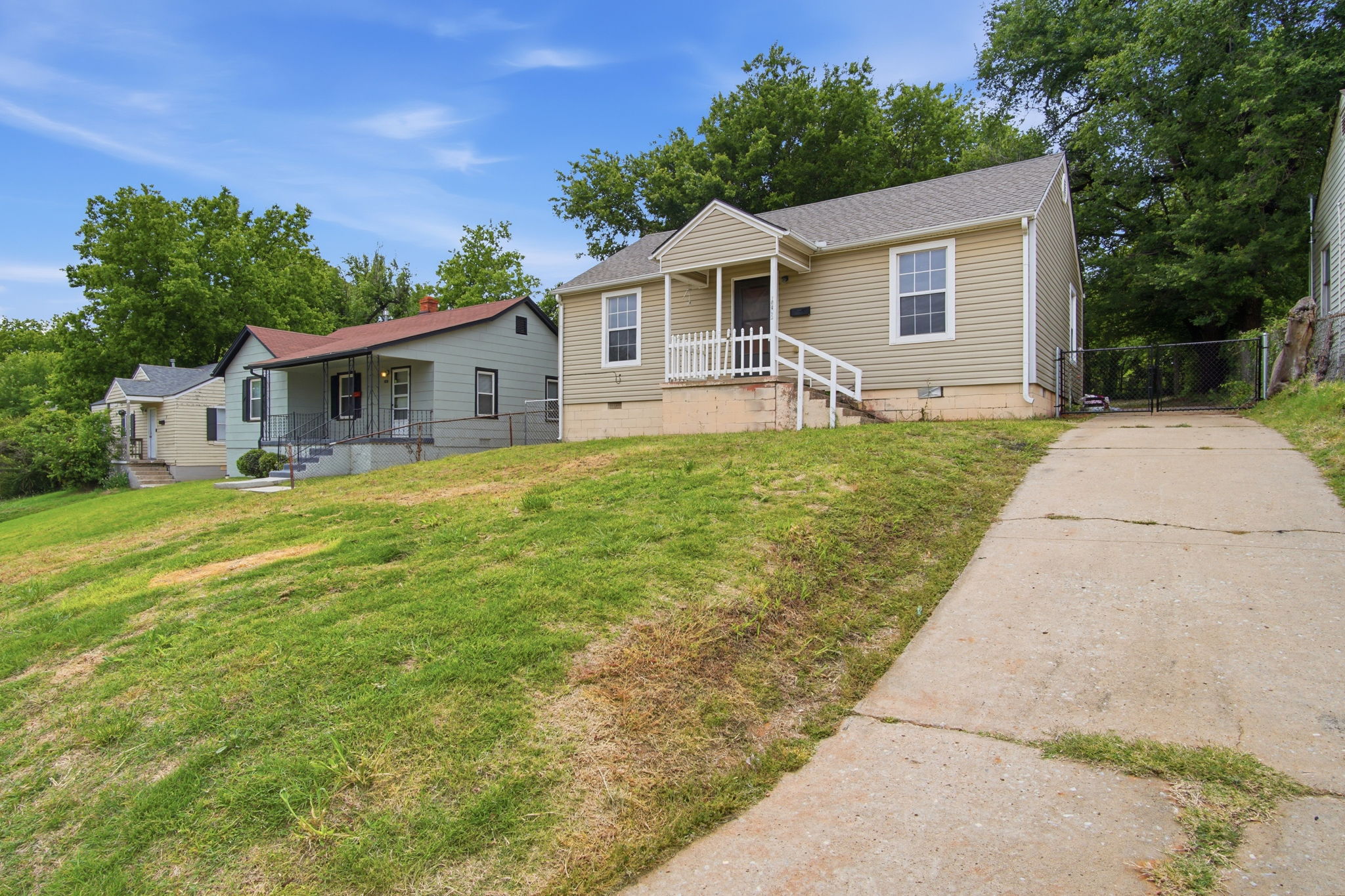 Property thumbnail image