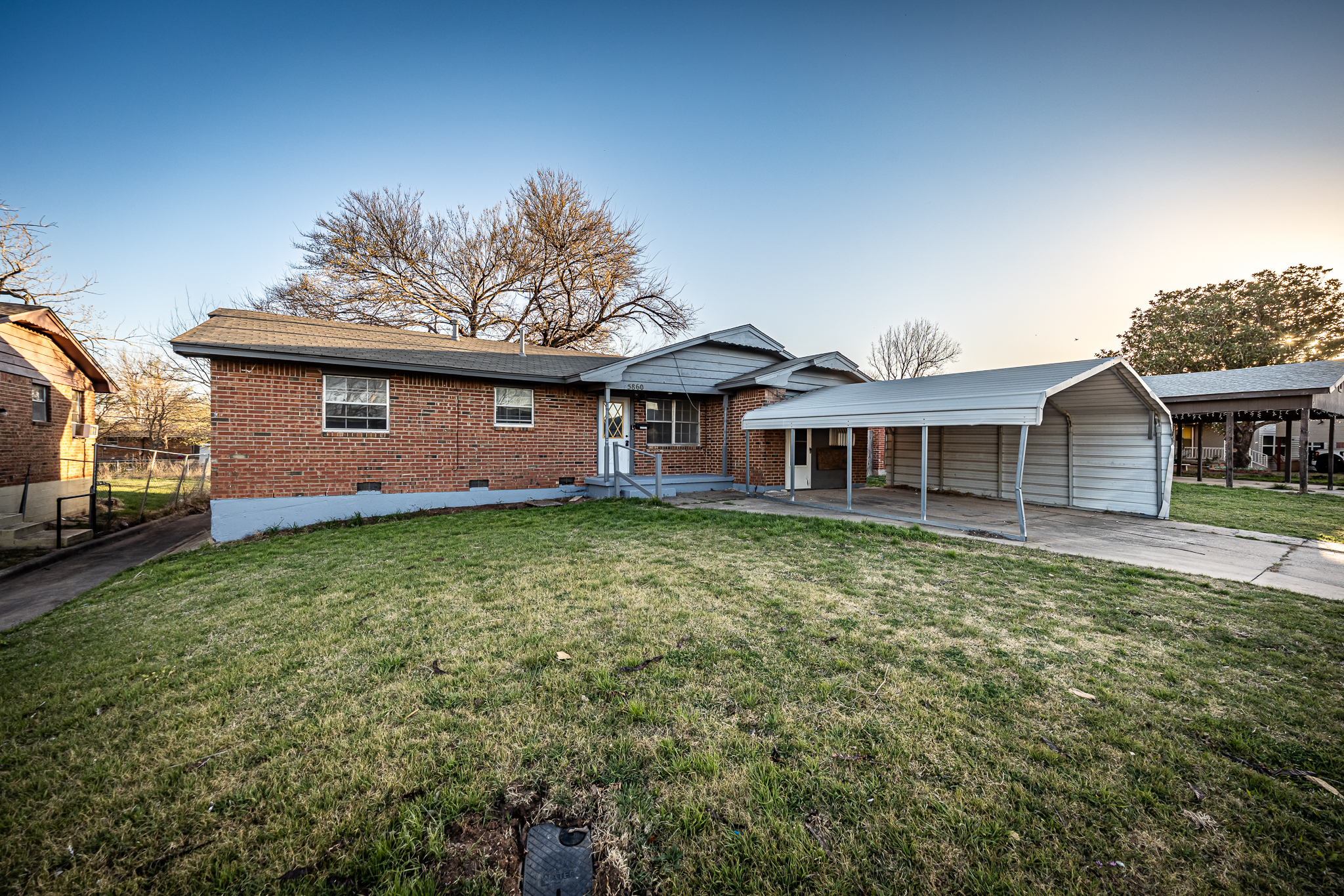 5860 Northwest Dearborn Avenue